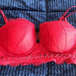 NWOT Sexy valentines Victoria secret bra and panties.